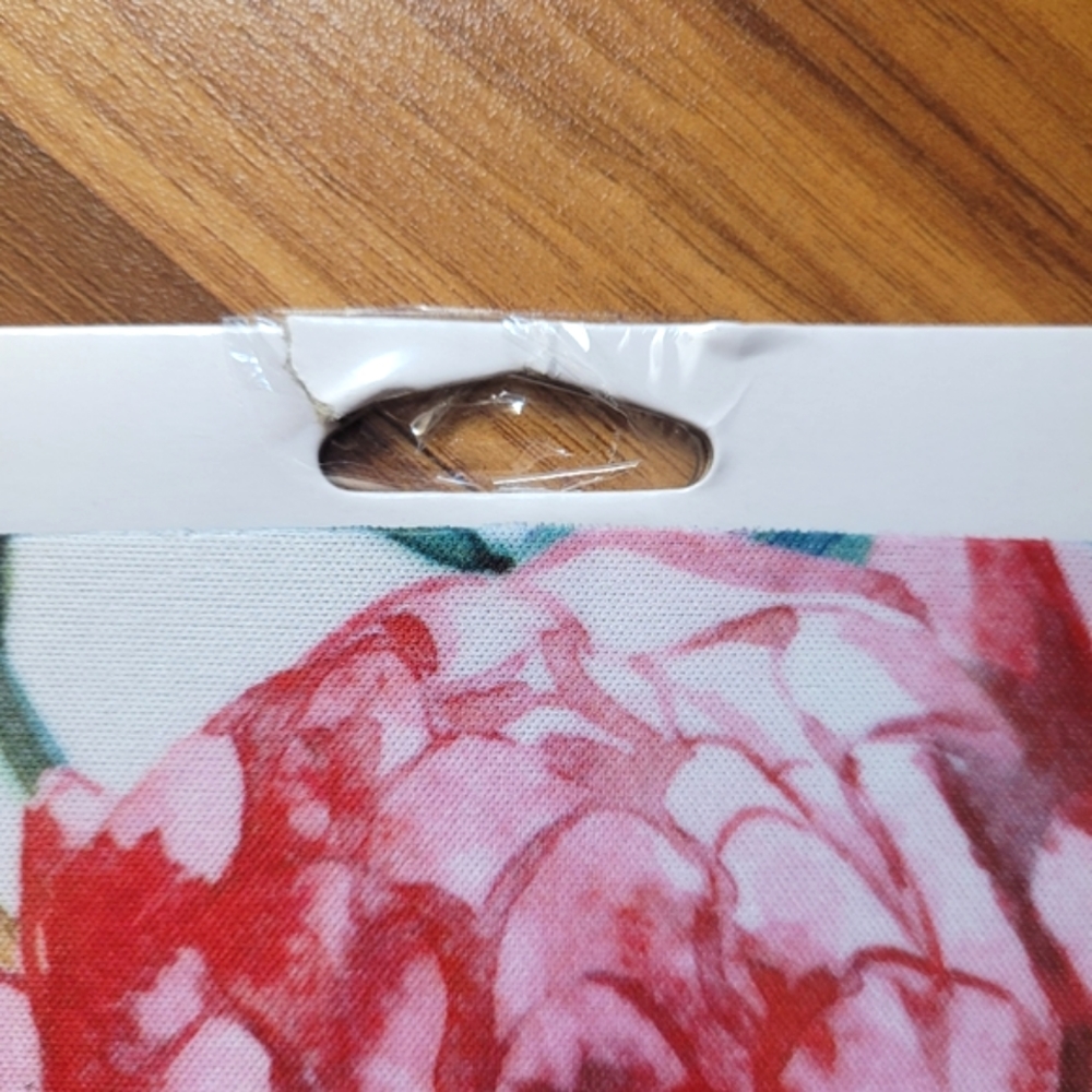 🔴BUNDLE 4/$20🔴Mouse pad with floral design. New - Picture 3 of 6